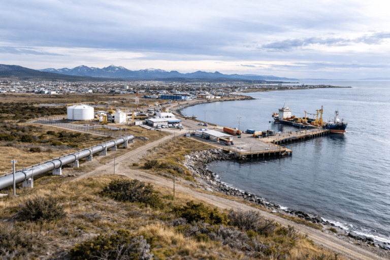 Tierra del Fuego, ¿la ve? RIGI, inversiones y una discusión que la provincia sigue esquivando